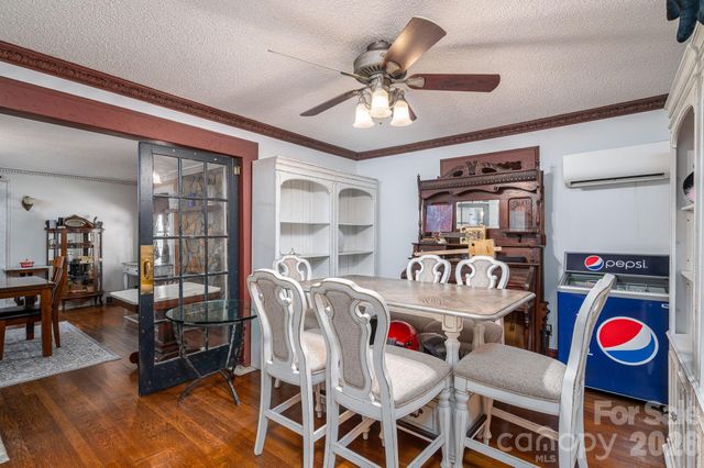 1387 George Brown Road, Crouse, NC 28033