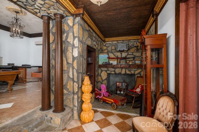 1387 George Brown Road, Crouse, NC 28033