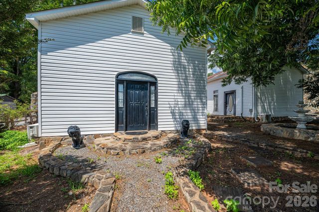 1387 George Brown Road, Crouse, NC 28033