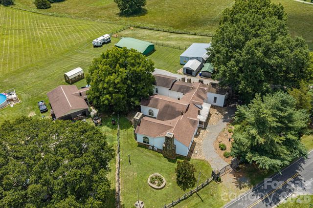 1387 George Brown Road, Crouse, NC 28033