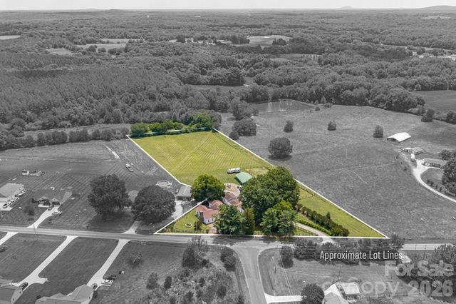 1387 George Brown Road, Crouse, NC 28033