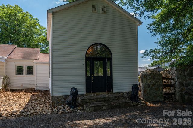 1387 George Brown Road, Crouse, NC 28033