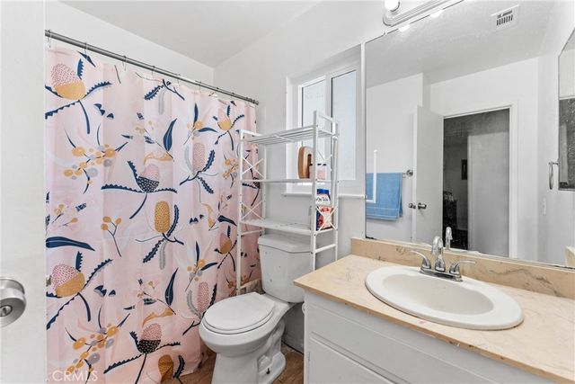 3700 Mountain Avenue 5-C, San Bernardino, CA 92404