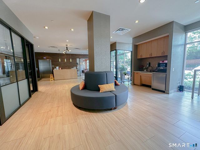 111b Morgan Street TH2, Stamford, CT 06905