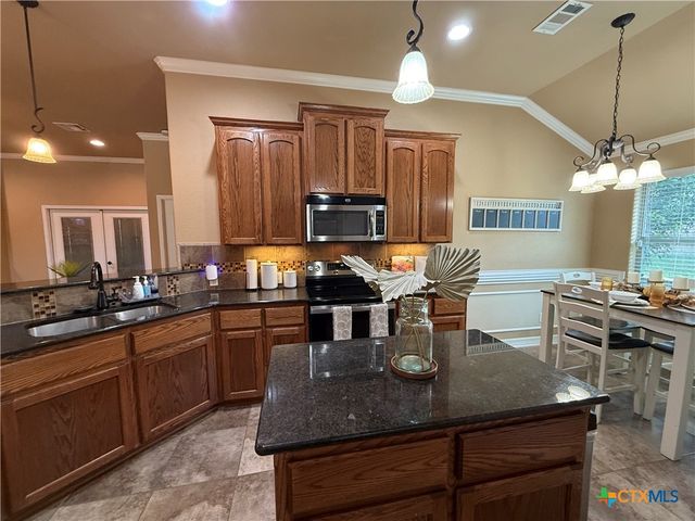 2516 Boxwood Drive, Harker Heights, TX 76548