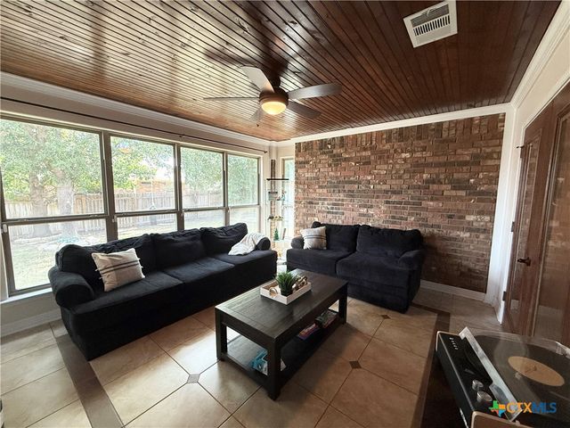 2516 Boxwood Drive, Harker Heights, TX 76548