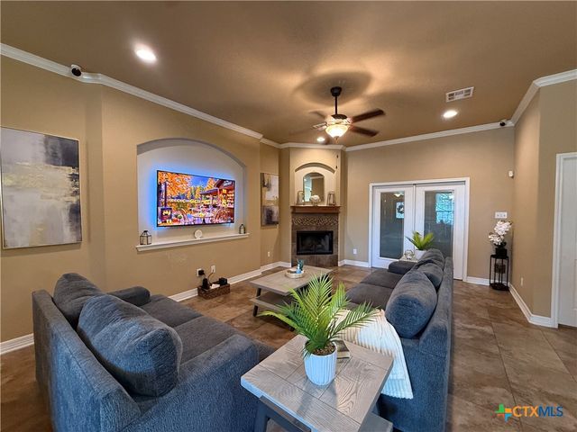 2516 Boxwood Drive, Harker Heights, TX 76548