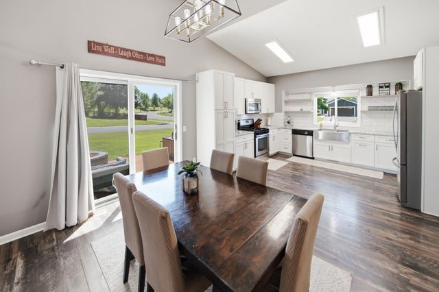 17077 Toronto Avenue SE, Prior Lake, MN 55372