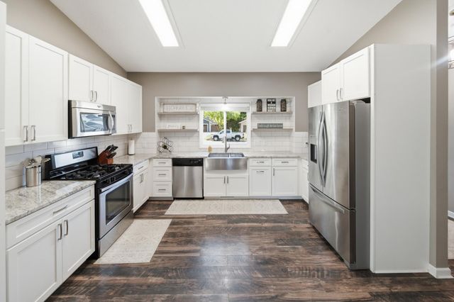 17077 Toronto Avenue SE, Prior Lake, MN 55372