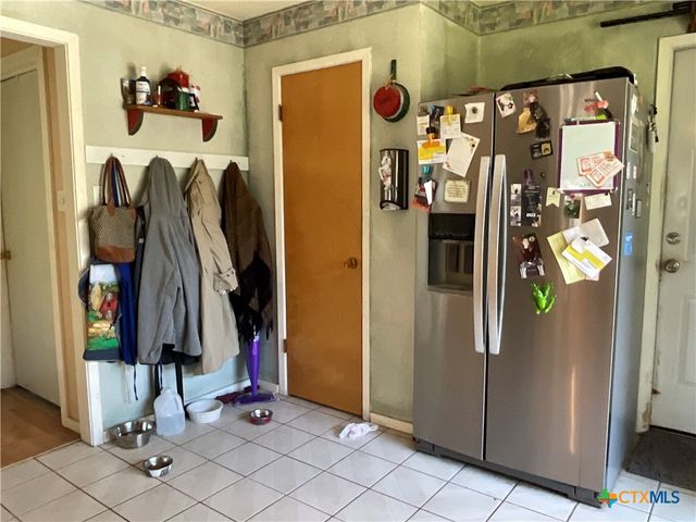 389 Hausmann Road, Cuero, TX 77954