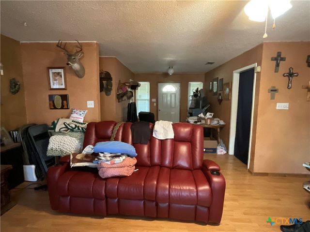 389 Hausmann Road, Cuero, TX 77954