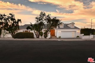 3635 Fawndale Place, Sherman Oaks, CA 91403
