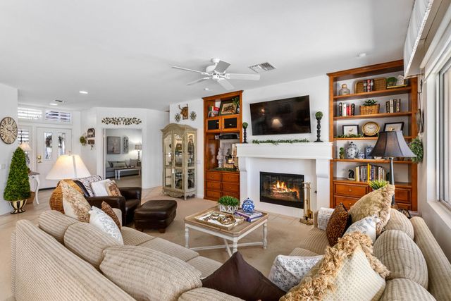 78711 Kentia Palm Drive, Palm Desert, CA 92211