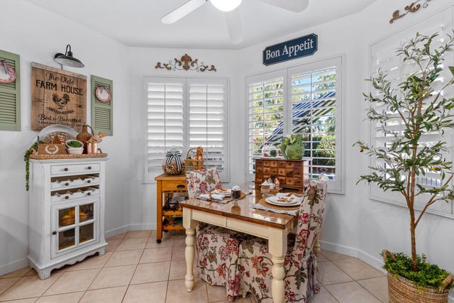 78711 Kentia Palm Drive, Palm Desert, CA 92211