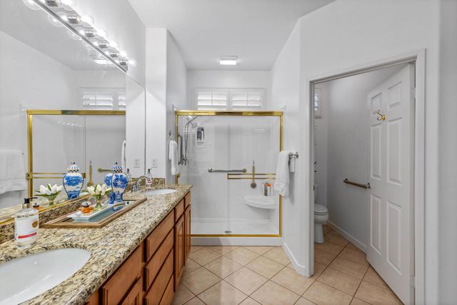 78711 Kentia Palm Drive, Palm Desert, CA 92211