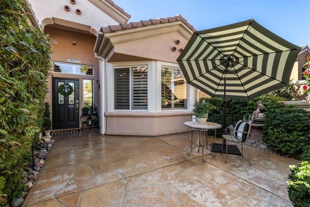 78711 Kentia Palm Drive, Palm Desert, CA 92211