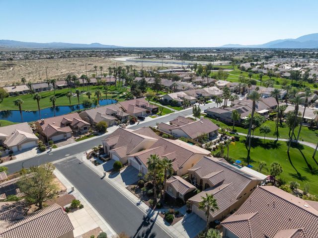 78711 Kentia Palm Drive, Palm Desert, CA 92211