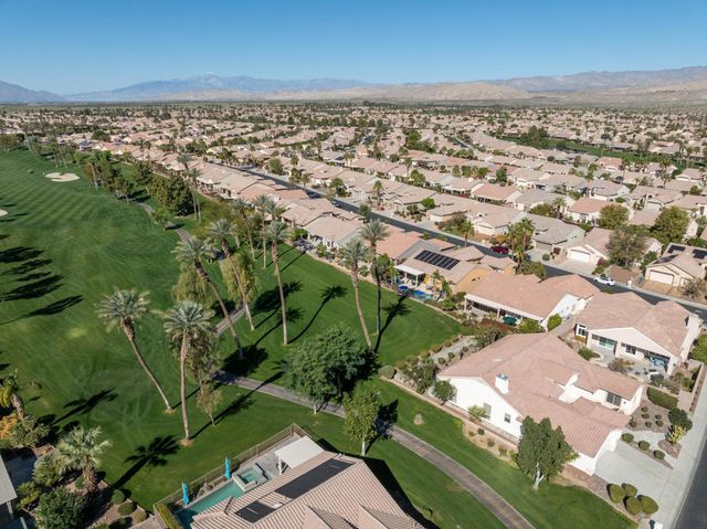 78711 Kentia Palm Drive, Palm Desert, CA 92211