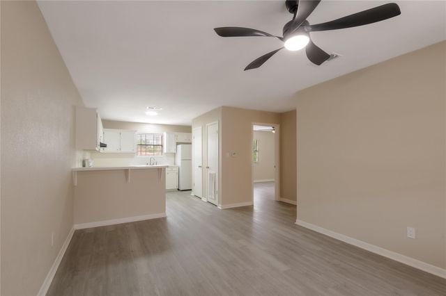 600 Palm Street 13, Huntsville, TX 77340