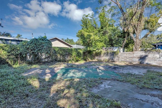 9220 N 13TH STREET A & B, Tampa, FL 33612