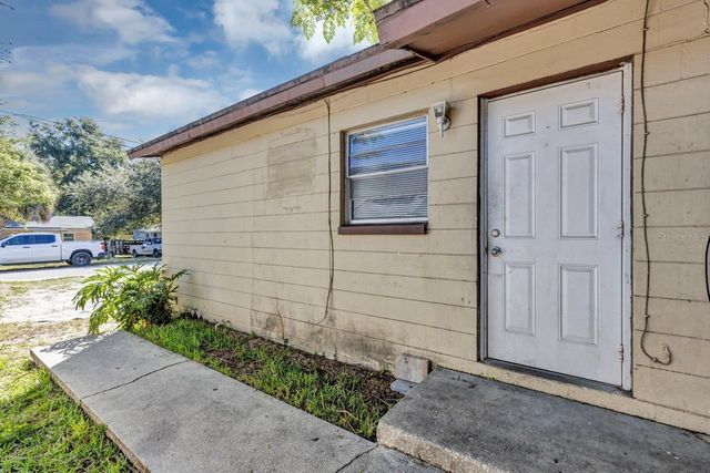 9220 N 13TH STREET A & B, Tampa, FL 33612