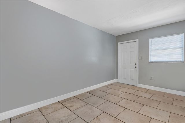 9220 N 13TH STREET A & B, Tampa, FL 33612