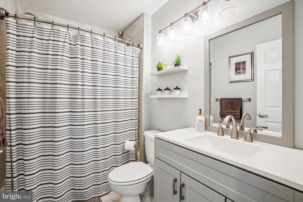 1312 MASSACHUSETTS AVE NW #604, Washington, DC 20005