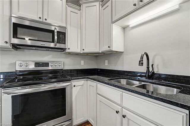 7001 Kiley Court, Liberty, NC 27298