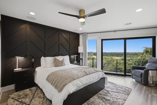 2711 Crest Ave A, Austin, TX 78702