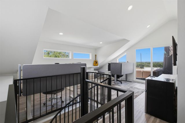 2711 Crest Ave A, Austin, TX 78702