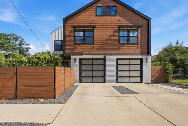 2711 Crest Ave A, Austin, TX 78702