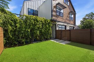 2711 Crest Ave A, Austin, TX 78702