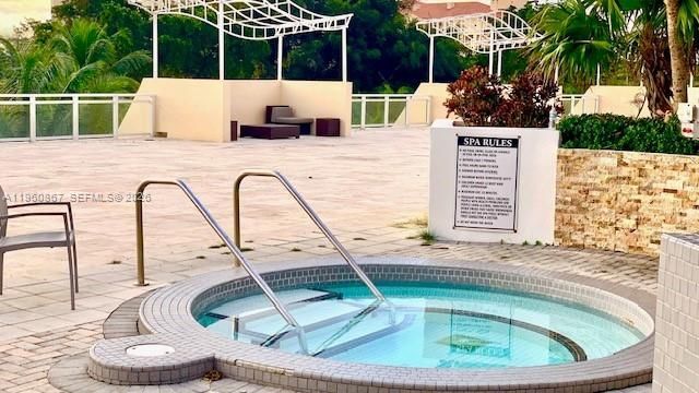 20301 W Country Club Dr 1425, Aventura, FL 33180