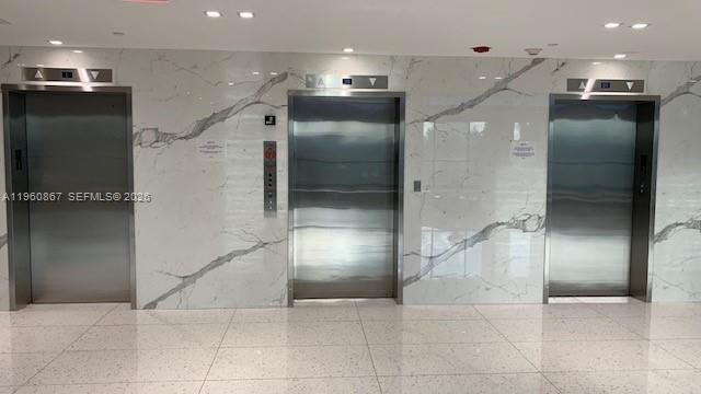 20301 W Country Club Dr 1425, Aventura, FL 33180