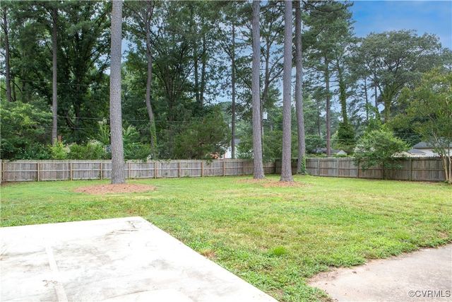 1602 Lauderdale Dr, Richmond, VA 23238