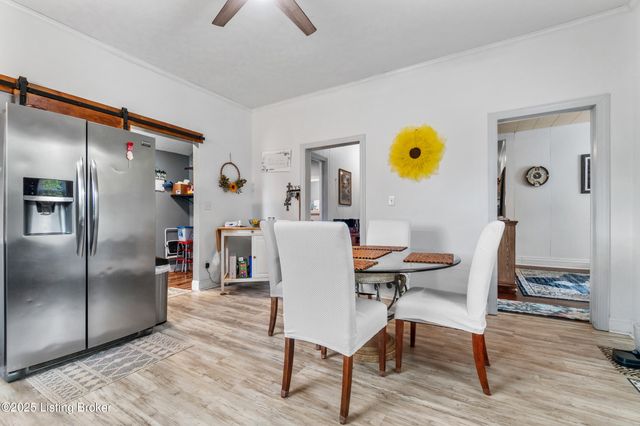 529 Cardinal Dr, Campbellsburg, KY 40011