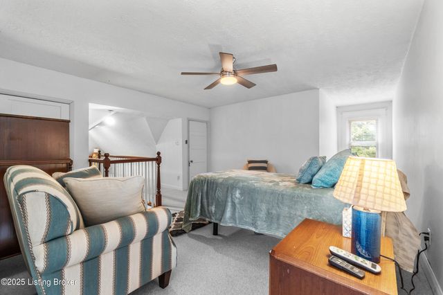 529 Cardinal Dr, Campbellsburg, KY 40011