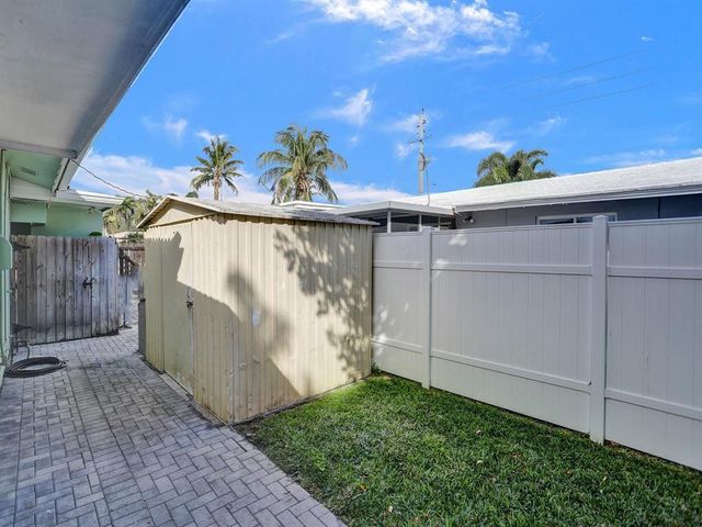 708 NE 24th Avenue, Pompano Beach, FL 33062