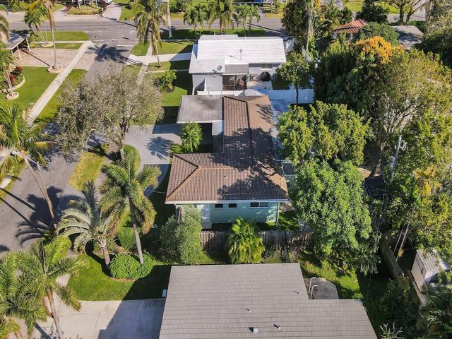 708 NE 24th Avenue, Pompano Beach, FL 33062