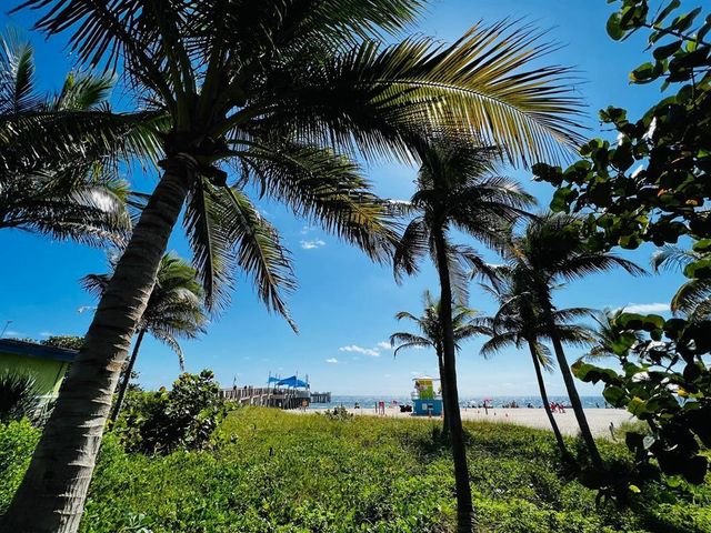 708 NE 24th Avenue, Pompano Beach, FL 33062