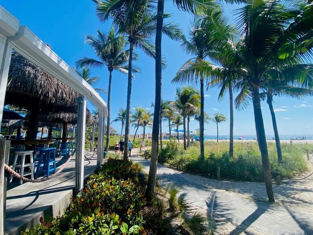 708 NE 24th Avenue, Pompano Beach, FL 33062