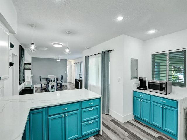 708 NE 24th Avenue, Pompano Beach, FL 33062