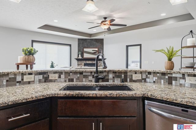8901 S 30th Street, Lincoln, NE 68516