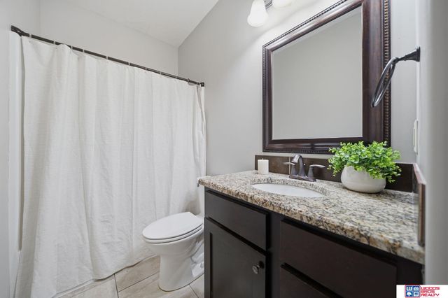 8901 S 30th Street, Lincoln, NE 68516
