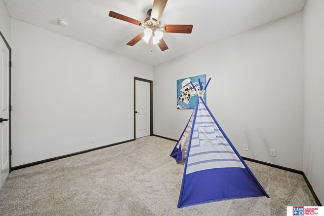 8901 S 30th Street, Lincoln, NE 68516