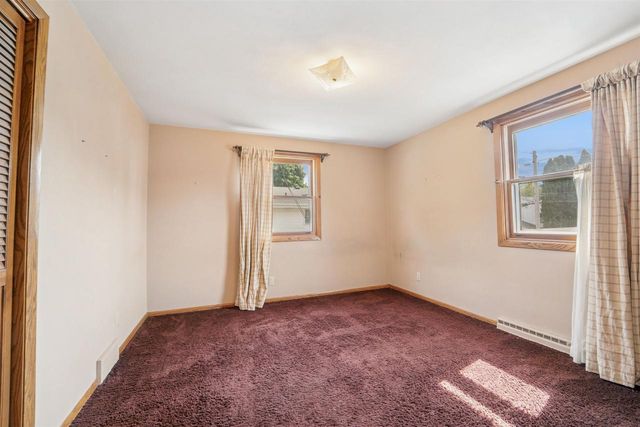 513 E GREENFIELD STREET, Appleton, WI 54911