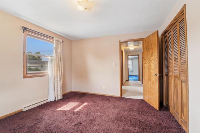 513 E GREENFIELD STREET, Appleton, WI 54911