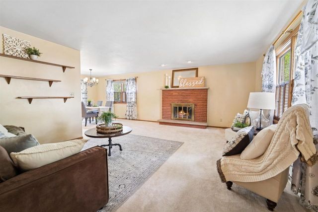 513 E GREENFIELD STREET, Appleton, WI 54911