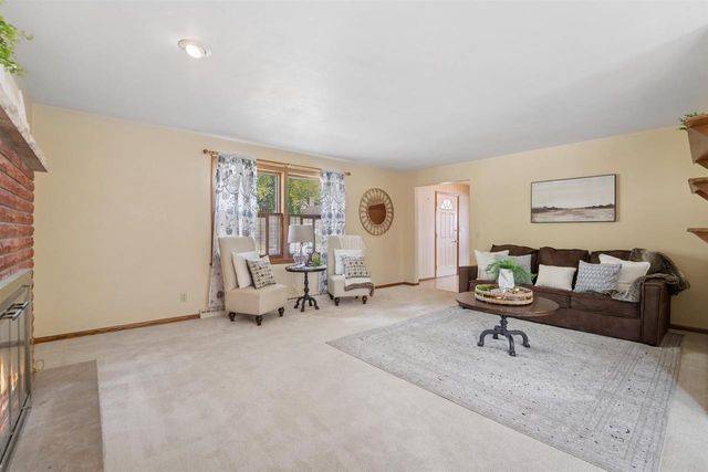 513 E GREENFIELD STREET, Appleton, WI 54911