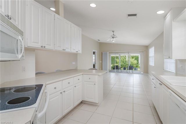 4949 Kingston WAY, Naples, FL 34119